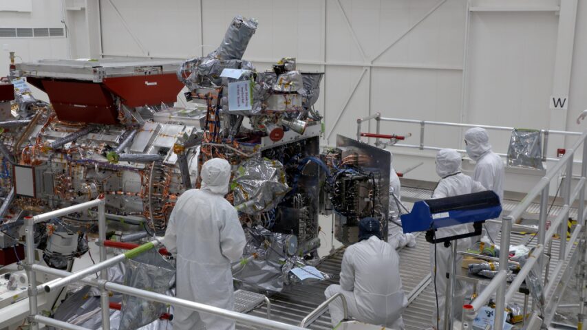 Closing of the Europa Clipper Vault