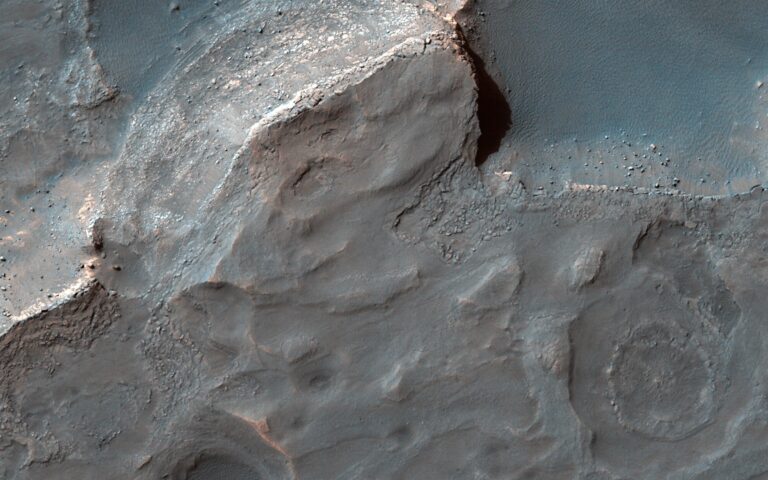 A Sedimentary Fan in Southeast Gale Crater