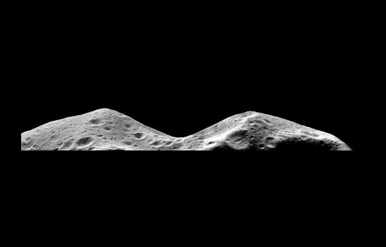 Asteroid Ida - Limb at Closest Approach